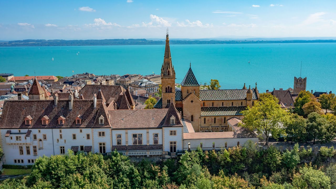 Neuchâtel: Unique City in Switzerland - Mediterranean Vibes [Travel Guide]