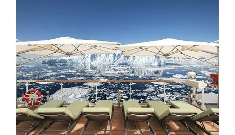 Cruise Traveller offers exclusive Antarctica package
